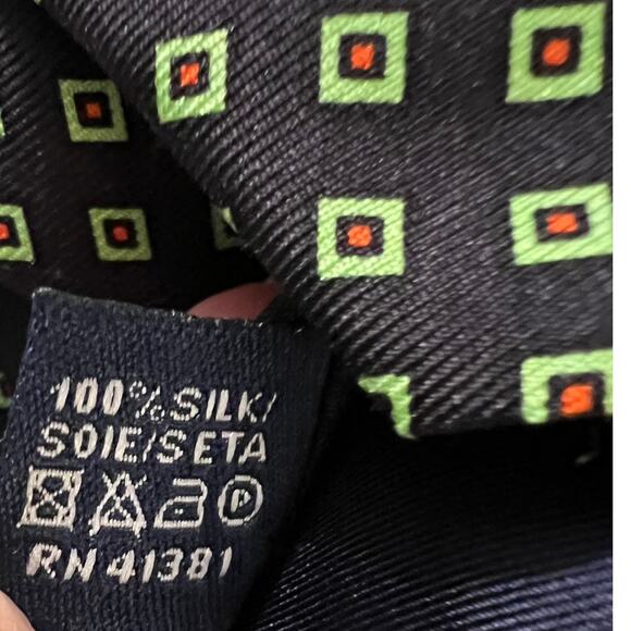 Polo by Ralph Lauren Silk Tie in Black with bright Green Squares 59" - Picture 5 of 5